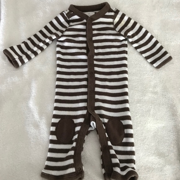 Brown & White Button up pj's🤎🤍 - Picture 1 of 6